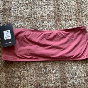 ✨NWT✨ FashionNova Bandeau Bikini Top
